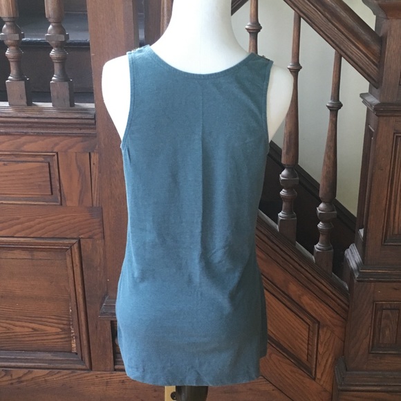 🎉Sequined Teal Tank Top - Picture 3 of 5